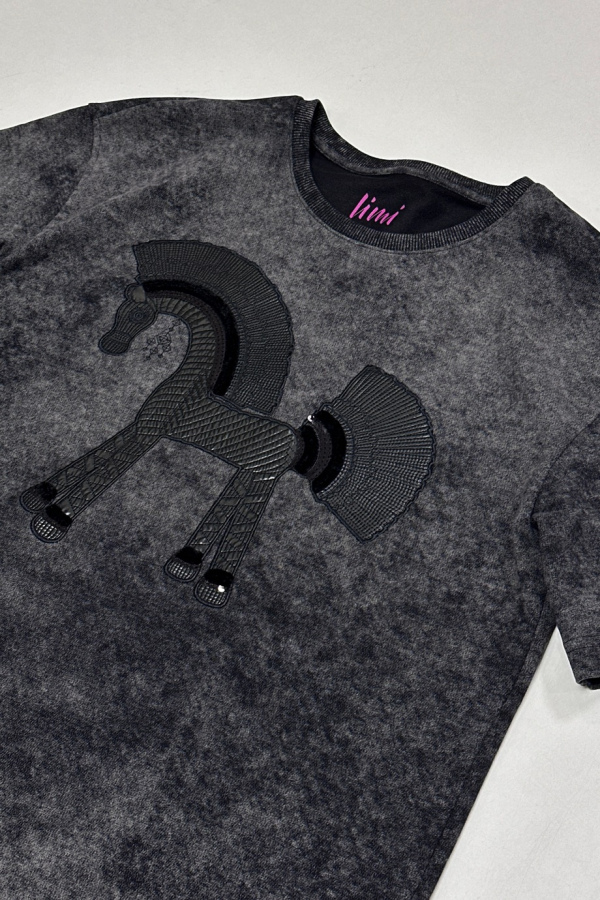 футболка черная horse black